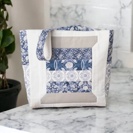 Amber Makes - Sewing Patterns - The Store-it-Tote - Thread Spool Block