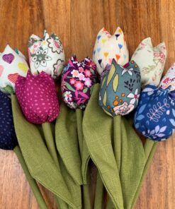 Sew a Bunch of Scrappy Tulips - Workshop - Hand and Machine Stitching - Scrap Buster