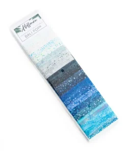 Hoffman Batiks for Stof Fabrics - Precuts - Jelly Roll / Strip Pie - Wintery Cold - Dots - Blues Multi - 765